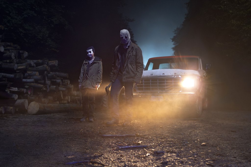 The Strangers: Chapter 1 Review: An Uninspired Retread